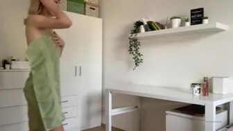 Maddie Grey, maddiegrey,  Crazy beast fucks pussy