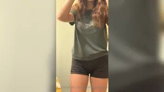 Grace, emoskittle, givingyougrace Busty babe caresses nipples