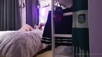 Dark Onyxx (darkonyxxx) onlyfans Beautiful chick fucks a fat man