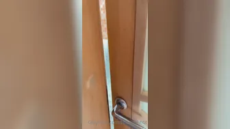 Alice Bong onlyfans Blue-eyed cutie masturbates in private