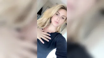 Ella Silver onlyfans Beauty fucks herself in front of the webcam