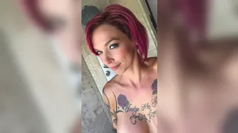 Anna Bell Peaks (AnnaBellPeaks) onlyfans Moscow slut pulls pussy