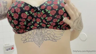 Lilly Kash (lillykash) onlyfans Sexy zvezdanaminaet dick Chevalier