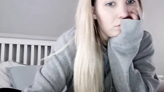 amberjade_uk  Rest after orgasm in front of the camera