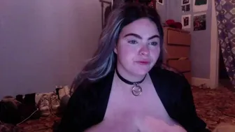 Dianna0x0 chaturbate Gorgeous mare nadrachivaet wet wet pink hole