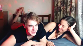 cumchannel  chaturbate  stretching with a 20 year old girl