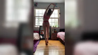 elizabethhoney  onlyfans Attractive blonde fucking herself with fingers