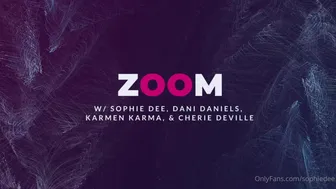 sophiedeevip  onlyfans undresses and shows puffy bread