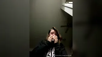 freckledspirit  onlyfans Attractive bitch posing in yellow dress