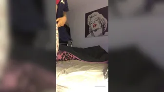 Jazzyj aka jasminheaney  onlyfans  Help me cum on the hood