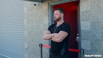 Jordi El Nino Polla  onlyfans Cute skin spotted the charms and began to dress