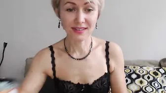 jasmin18v  orgasm with fiord of tokens