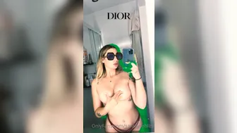 saraayrobles  onlyfans The charming female masturbates both holes