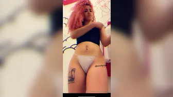 peachyriya  onlyfans 6 December 2021