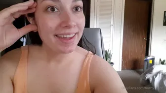 Ashley hornysloth13  onlyfans  Insatiable girl fucks toys in chat show