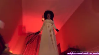 octokuro_model onlyfans Bitch in mask having fun in fries