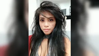 Embersnow onlyfans Beauty in socks jerks off pussy