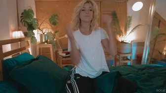 ocicat onlyfans   and overall dildo