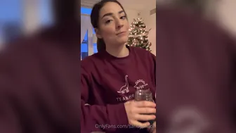 SandyInLace onlyfans Mature fucks her ass