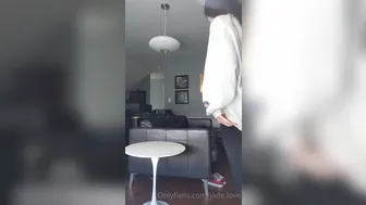 Jade Love aka jade.love onlyfans Delightful beauty fucks a shaved vagina