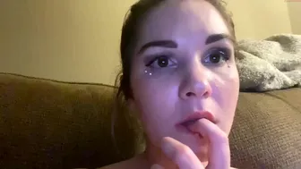 [chaturbate.com] karlie010609 16.05.2022 female_webcam part 2