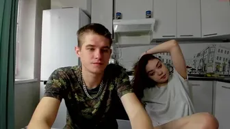 [chaturbate.com] justfriends_havesex 30.04.2022 couple_webcam