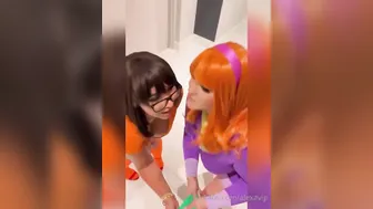 Shaggy likes Big Butts