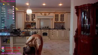 misss_vikki 27-June-2022 1952 sex video chaturbate 2_2022