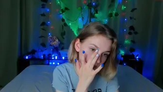 Watch helenchristensen 15-july-2022 1912_female_chaturbate_2