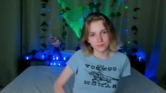 Watch helenchristensen 15-july-2022 1912_female_chaturbate_1