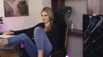 alliesynn 25.02.2022 female sex show