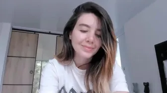 lauravega myfreecams 2022-july-06 14:05_2_2