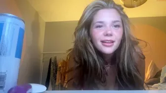 kylieecreams 29-july-2022 female chaturbate