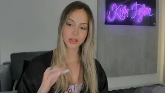 kimtylor_ myfreecams 202205240128