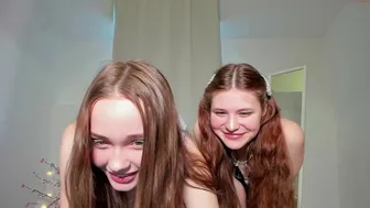 Watch k_a_r_o_l_i_n_a 09-august-2022 1137 webcam chaturbate part-3