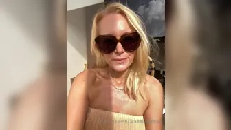 Arabella De Rose aka Hotwife aka arabelladerose onlyfans hot brunette girl passionately jerks off her cunt