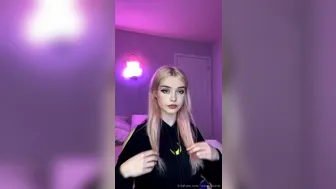 Lauren Burch aka laurenxburch onlyfans 31-08-2022 online cam work