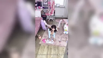 Fetching Butterflies aka fetchingbutterflies onlyfans charming shlendra is naughty with a vibrator