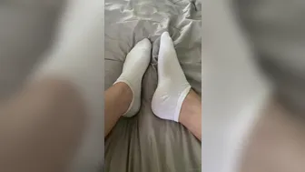 Chloe aka simplychlo aka misspnktoes aka Chloe Nicole aka pnktoes onlyfans teen girl fucks cunt with sex toy