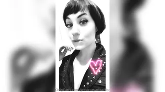 Jessica Ryan aka cultofjessicaryan onlyfans girl sucks penis