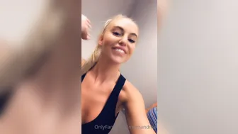 Karley and Mom aka momandme onlyfans april-16-2022