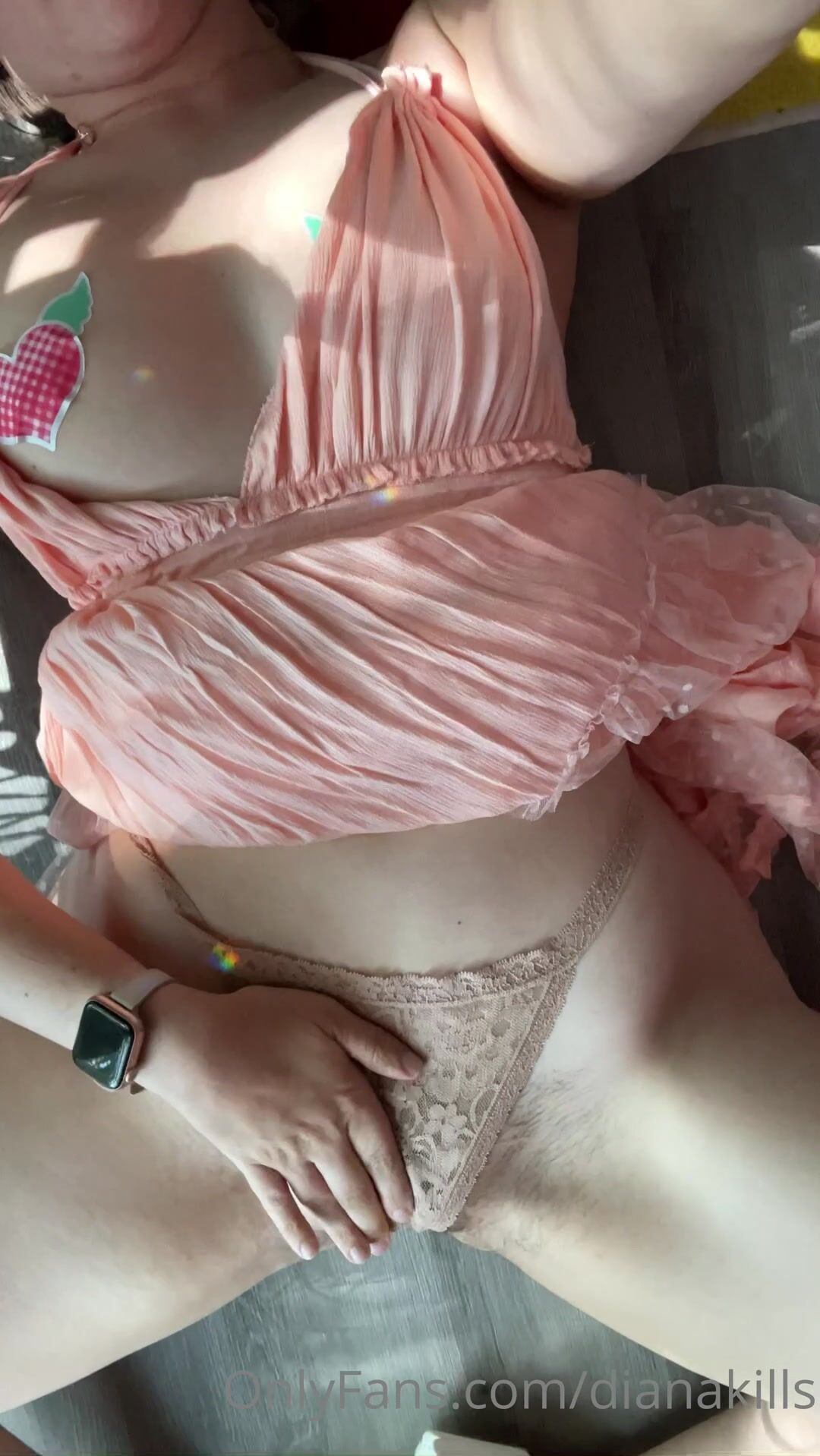 Diana Killingsworth aka dianakills aka ShibaHuskeyMom onlyfans. 