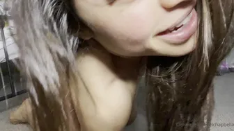 Bella aka bansheebel onlyfans ardent shlendra licks dildo