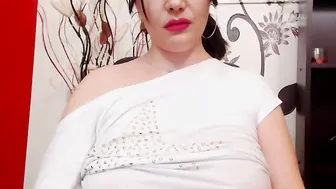 demisweet  fingering her anal hole in public chat