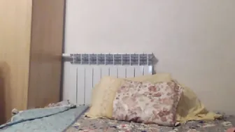 magiclilyback  cum into webcamera