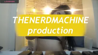 [CHATURBATE LIVE] Peachy_b_ horny topless show