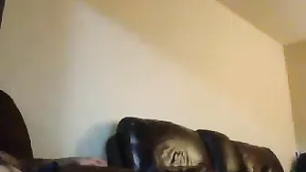 judylee23  hooker fuck her Creamy Pussy in public chat