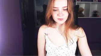 alisonmelody  Busty webcam slut Masturbating