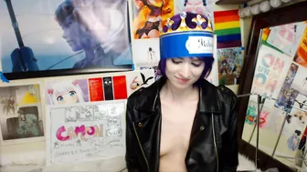 not_your_waifu  fingering her hot cunt