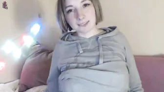 laramilly  has Wet Pussy and Ready to fuck her